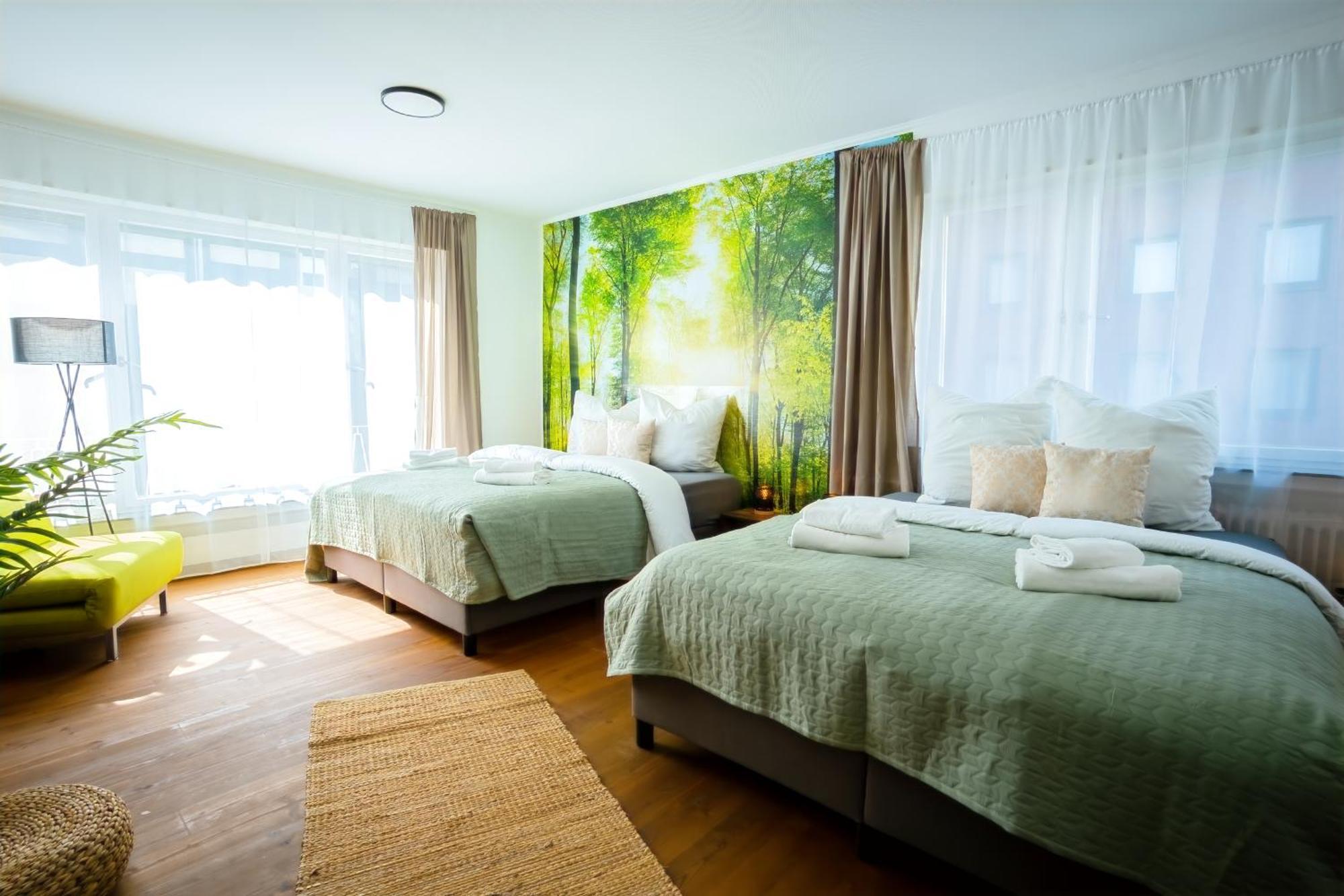 The Big Muenster Fuer Bis Zu 12, Whirlpool, Sauna, Zentral, Tischfussball, Balkon, Gasgrill Ulm Dış mekan fotoğraf