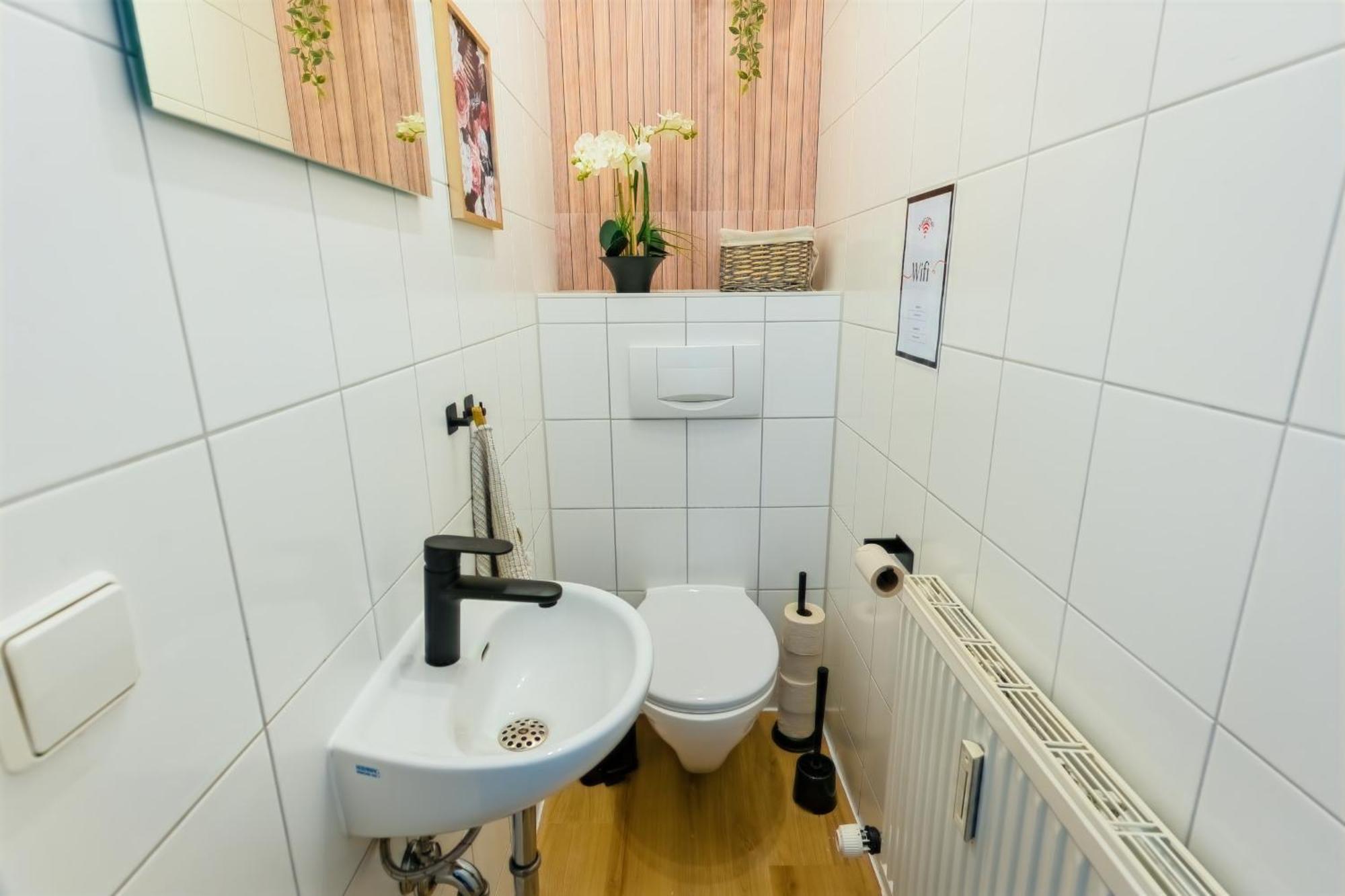 The Big Muenster Fuer Bis Zu 12, Whirlpool, Sauna, Zentral, Tischfussball, Balkon, Gasgrill Ulm Dış mekan fotoğraf